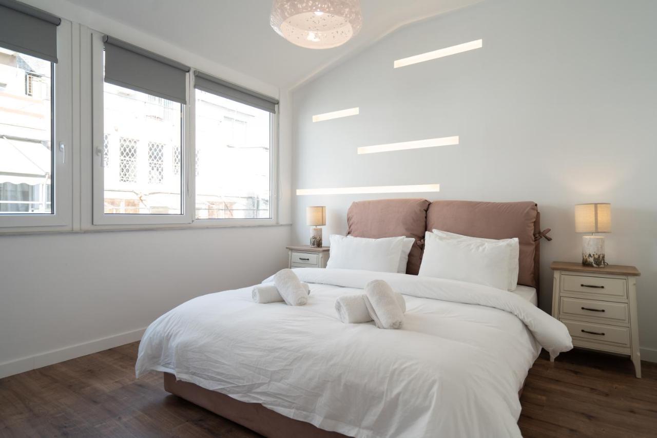 Athens Experience In Exarchia, Big Terrace Apartment Luaran gambar